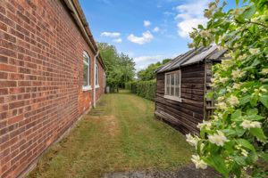 Photo 21- click for photo gallery